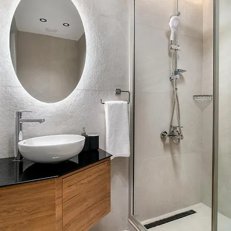 Urban Quarters - Gülhane Apartahotel 4*
